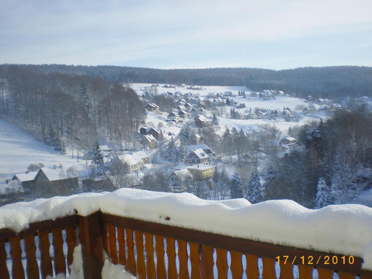 Cozy In Mountains With Balcony